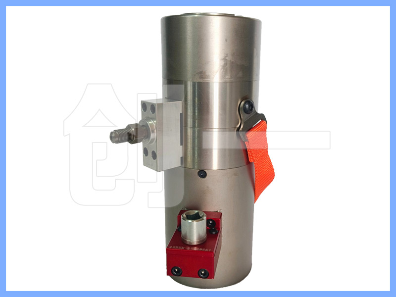 M42双级螺栓拉伸器